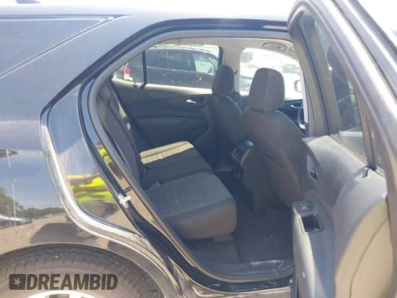 2024 Chevrolet Equinox LT z VIN 3GNAXUEGXRL272835, wystawiony jako IAAI lot #42579796 z przebiegiem 25 447 mil mil oraz . Historia ofert i sprzedaży dostępna na DreamBid. Obrazek 8.