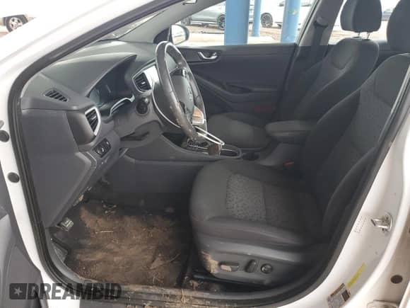 2017 Hyundai Ioniq SEL с VIN KMHC75LC7HU045156, выставлен на аукционе Copart как лот 86304085 с пробегом 125 632 миль миль и Списание • Salvage title. История ставок и продаж доступна на DreamBid. Изображение 7.