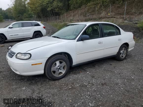 2005 Chevrolet Malibu Classic с VIN 1G1ND52F35M236384, выставлен на аукционе Copart как лот 82146885 с пробегом 152 143 миль миль и Списание • Salvage title. История ставок и продаж доступна на DreamBid. Изображение 1.
