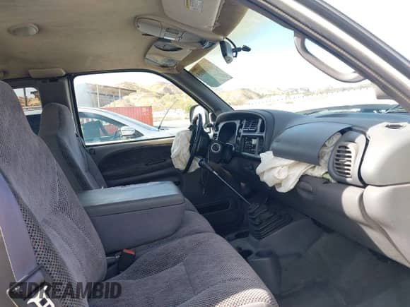 1999 Dodge 2500 with VIN 1B7KC2362XJ593196, listed as a IAAI auction lot 41388015 with 466,535 mi miles and . Bid and sale history available at DreamBid. Image 5.