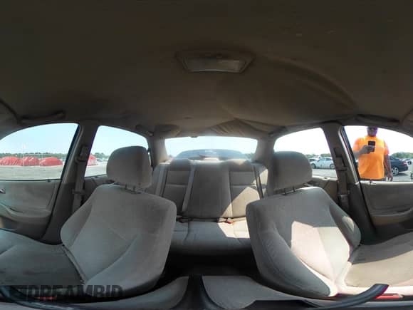 2001 Honda Accord VP с VIN 1HGCF86601A091564, выставлен на аукционе IAAI как лот 42400388 с пробегом 283 122 миль миль и . История ставок и продаж доступна на DreamBid. Изображение 18.