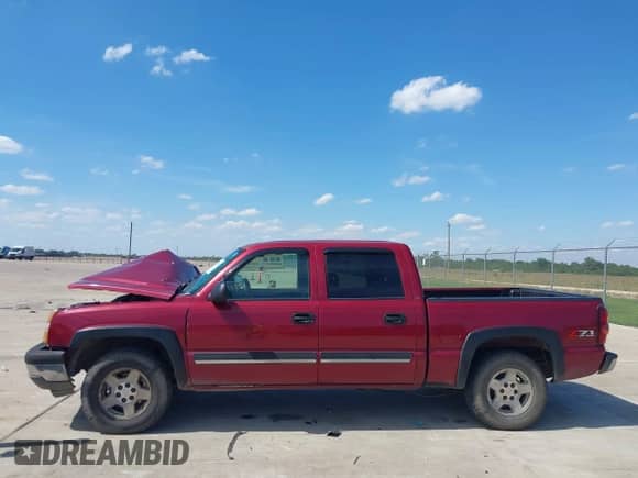 2005 Chevrolet Silverado 1500 Z71 с VIN 2GCEK13T551143145, выставлен на аукционе IAAI как лот 42257668 с пробегом 181 147 миль миль и . История ставок и продаж доступна на DreamBid. Изображение 14.