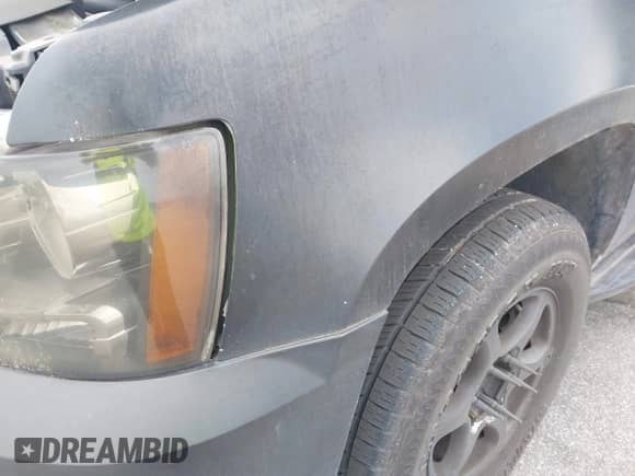 2007 Chevrolet Tahoe LTZ с VIN 1GNFC13J17J149752, выставлен на аукционе IAAI как лот 42632542 с пробегом 313 740 миль миль и . История ставок и продаж доступна на DreamBid. Изображение 6.