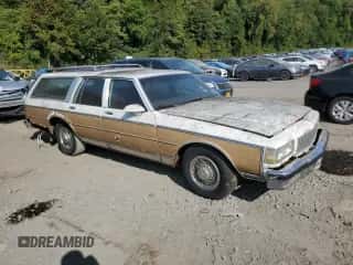 1989 Chevrolet Caprice с VIN 1G1BN81Y8KA107963, выставлен на аукционе Copart как лот 71134294 с пробегом 2 488 миль миль и Чистый • Clean title. История ставок и продаж доступна на DreamBid. Изображение 4.