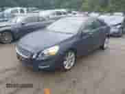 2012 Volvo S60 T6 с VIN YV1902FH5C2038827, выставлен на аукционе IAAI как лот 42860167 с пробегом 78 984 миль миль и . История ставок и продаж доступна на DreamBid. Изображение 2.