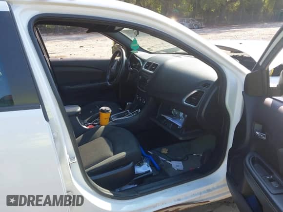 2012 Dodge Avenger SE with VIN 1C3CDZAG7CN327802, listed as a IAAI auction lot 43276853 with 88,919 mi miles and . Bid and sale history available at DreamBid. Image 5.