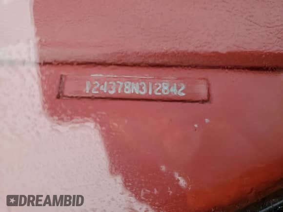 1968 Chevrolet Camaro z VIN 124378N312842, wystawiony jako Copart lot #45231695 z przebiegiem 62 028 mil mil oraz Szkoda całkowita • Salvage title. Historia ofert i sprzedaży dostępna na DreamBid. Obrazek 12.