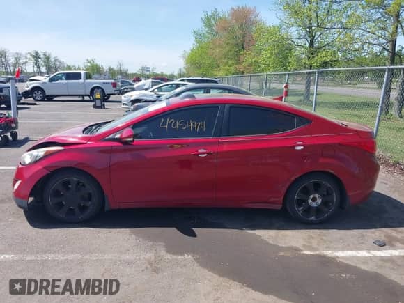 2012 Hyundai Elantra Limited с VIN KMHDH4AEXCU364463, выставлен на аукционе IAAI как лот 42154974 с пробегом 122 136 миль миль и . История ставок и продаж доступна на DreamBid. Изображение 14.