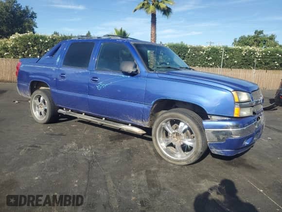 2006 Chevrolet Avalanche Z66 with VIN 3GNEC12Z66G116507, listed as a Copart auction lot 70022605 with 131,173 mi miles and Salvage title. Bid and sale history available at DreamBid. Image 4.