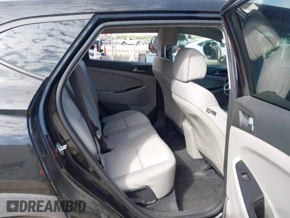 2017 Hyundai Tucson SE с VIN KM8J23A40HU436719, выставлен на аукционе IAAI как лот 42897324 с пробегом 202 098 миль миль и . История ставок и продаж доступна на DreamBid. Изображение 8.