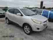 2012 Hyundai Tucson GLS с VIN KM8JU3AC2CU402498, выставлен на аукционе Copart как лот 82290245 с пробегом 112 103 миль миль и Чистый • Clean title. История ставок и продаж доступна на DreamBid. Изображение 4.