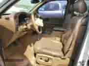 2002 Chevrolet TrailBlazer LTZ z VIN 1GNDS13S722253510, wystawiony jako Copart lot #55762295 z przebiegiem 193 463 mil mil oraz Szkoda całkowita • Salvage title. Historia ofert i sprzedaży dostępna na DreamBid. Obrazek 7.