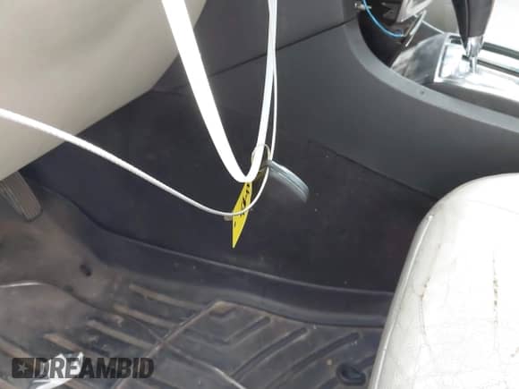 2006 Chrysler 300 Touring с VIN 2C3KA53GX6H400233, выставлен на аукционе IAAI как лот 43198920 с пробегом 113 793 миль миль и . История ставок и продаж доступна на DreamBid. Изображение 11.