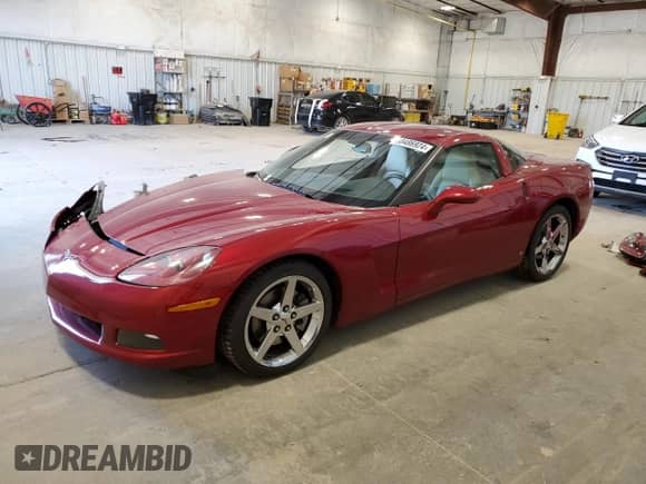 2008 Chevrolet Corvette with VIN 1G1YY26W585131743, listed as a Copart auction lot 80486924 with 28,070 mi miles and Clean title. Bid and sale history available at DreamBid. Image 1.