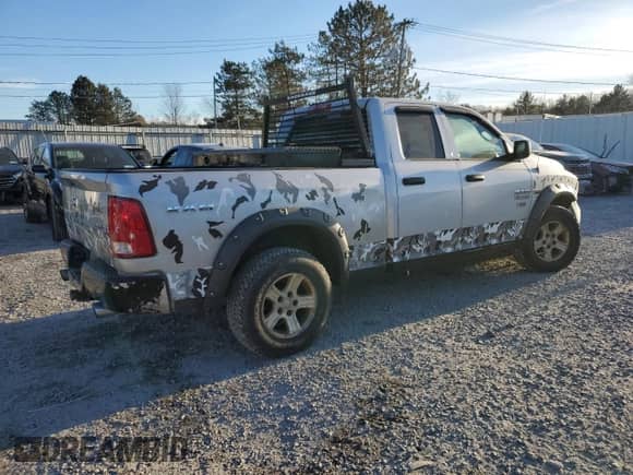 2013 Ram 1500 ST with VIN 1C6RR7FT0DS710105, listed as a Copart auction lot 41626515 with 271,553 mi miles and Clean title. Bid and sale history available at DreamBid. Image 3.