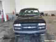 2001 Chevrolet Blazer LS with VIN 1GNCS18W51K260297, listed as a IAAI auction lot 41697909 with 144,564 mi miles and . Bid and sale history available at DreamBid. Image 13.