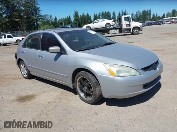 2005 Honda Accord EX-L с VIN 1HGCM66875A009721, выставлен на аукционе IAAI как лот 42824312 с пробегом 126 054 миль миль и . История ставок и продаж доступна на DreamBid. Изображение 1.