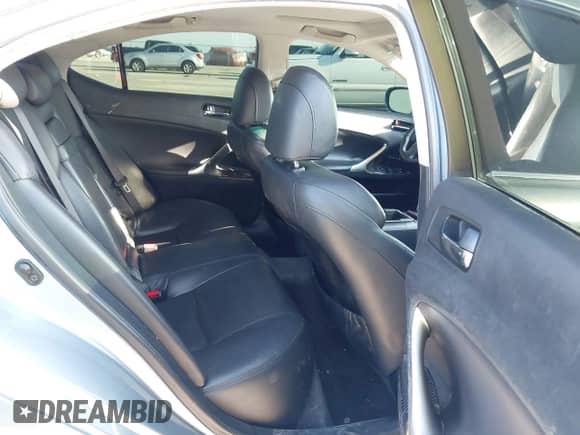 2008 Lexus IS 350 с VIN JTHBE262285018012, выставлен на аукционе IAAI как лот 42883927 с пробегом 224 207 миль миль и . История ставок и продаж доступна на DreamBid. Изображение 8.