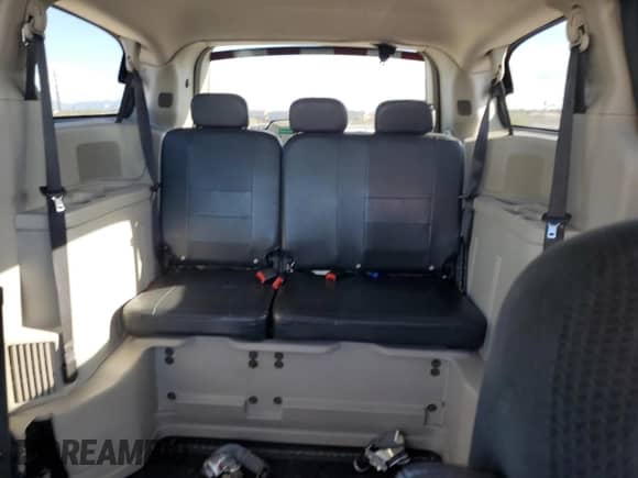 2016 Dodge Grand Caravan SE Plus с VIN 2C4RDGBGXGR340254, выставлен на аукционе Copart как лот 71896135 с пробегом 167 070 миль миль и Чистый • Clean title. История ставок и продаж доступна на DreamBid. Изображение 10.