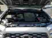 2022 Toyota Tacoma SR z VIN 3TYSZ5AN4NT074178, wystawiony jako Copart lot #67775625 z przebiegiem 20 776 mil mil oraz Szkoda całkowita • Salvage title. Historia ofert i sprzedaży dostępna na DreamBid. Obrazek 11.