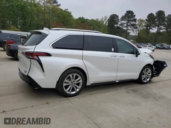 2024 Toyota Sienna Platinum с VIN 5TDERKEC4RS185447, выставлен на аукционе Copart как лот 51223275 с пробегом 5 439 миль миль и Списание • Salvage title. История ставок и продаж доступна на DreamBid. Изображение 3.