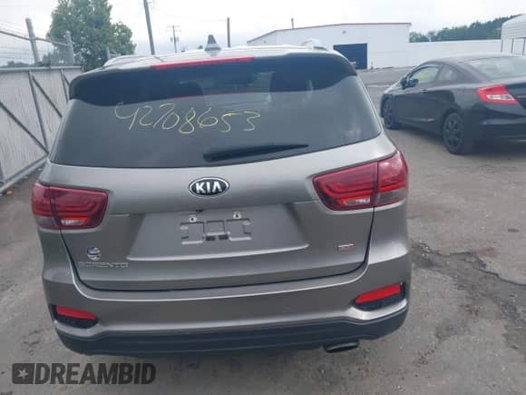 2019 Kia Sorento LX with VIN 5XYPG4A3XKG459513, listed as a IAAI auction lot 42708653 with 93,989 mi miles and . Bid and sale history available at DreamBid. Image 17.