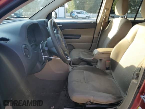 2011 Jeep Compass Latitude с VIN 1J4NT1FB8BD143876, выставлен на аукционе Copart как лот 69500485 с пробегом 102 157 миль миль и Чистый • Clean title. История ставок и продаж доступна на DreamBid. Изображение 7.