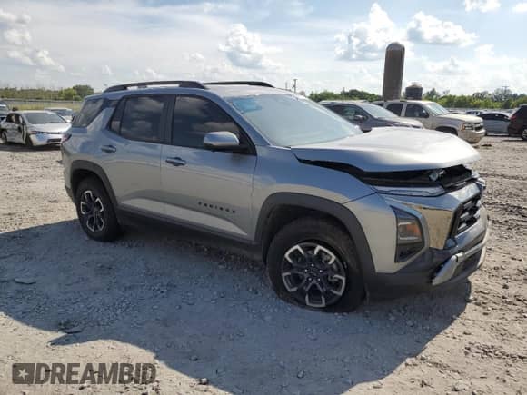 2025 Chevrolet Equinox FWD ACTIV z VIN 3GNAXKEG5SL185287, wystawiony jako Copart lot #66113715 z przebiegiem 13 256 mil mil oraz Szkoda całkowita • Salvage title. Historia ofert i sprzedaży dostępna na DreamBid. Obrazek 4.