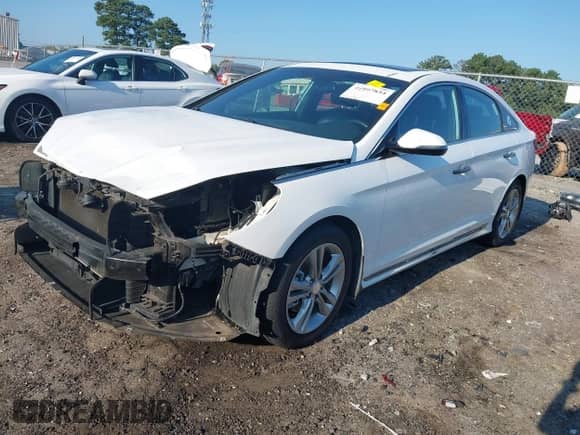 2019 Hyundai Sonata Sport с VIN 5NPE34AF1KH805258, выставлен на аукционе IAAI как лот 42997854 с пробегом 176 130 миль миль и . История ставок и продаж доступна на DreamBid. Изображение 2.