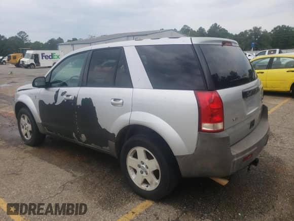 2004 Saturn VUE V6 with VIN 5GZCZ53444S829919, listed as a Copart auction lot 55735535 with 252,538 mi miles and Salvage title. Bid and sale history available at DreamBid. Image 2.