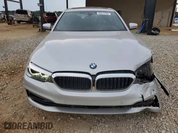 2019 BMW 5 Series 530e xDrive z VIN WBAJB1C53KB376689, wystawiony jako Copart lot #62812785 z przebiegiem 65 718 mil mil oraz Szkoda całkowita • Salvage title. Historia ofert i sprzedaży dostępna na DreamBid. Obrazek 5.