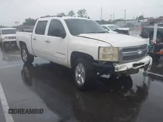 2011 Chevrolet Silverado 1500 LTZ with VIN 3GCPCTE05BG244256, listed as a IAAI auction lot 43267085 with 310,134 mi miles and . Bid and sale history available at DreamBid. Image 1.