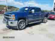 2015 Chevrolet Silverado 2500HD LTZ с VIN 1GC1KWEG0FF537691, выставлен на аукционе IAAI как лот 43192588 с пробегом 242 246 миль миль и . История ставок и продаж доступна на DreamBid. Изображение 17.