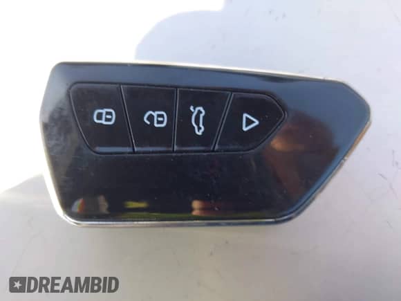 2020 Hyundai Ioniq Blue с VIN KMHC65LC1LU235112, выставлен на аукционе IAAI как лот 43498156 с пробегом 78 939 миль миль и . История ставок и продаж доступна на DreamBid. Изображение 11.