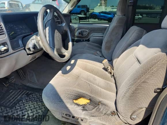 1997 GMC Sierra 1500 с VIN 2GTEK19R3V1554913, выставлен на аукционе Copart как лот 80281485 с пробегом 246 907 миль миль и Списание • Salvage title. История ставок и продаж доступна на DreamBid. Изображение 7.