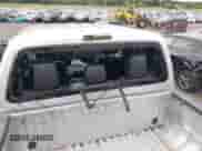 2013 Ford F-250 XL z VIN 1FT7W2BTXDEA46850, wystawiony jako IAAI lot #42983900 z przebiegiem 254 813 mil mil oraz . Historia ofert i sprzedaży dostępna na DreamBid. Obrazek 19.