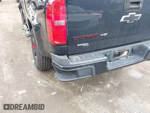 2018 Chevrolet Colorado 4WD LT с VIN 1GCHTCEA5J1122507, выставлен на аукционе IAAI как лот 41862952 с пробегом 84 508 миль миль и . История ставок и продаж доступна на DreamBid. Изображение 18.