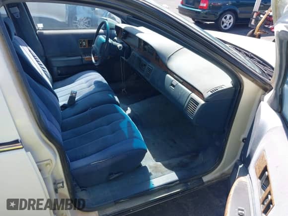 1993 Chevrolet Caprice с VIN 1G1BL8374PW146814, выставлен на аукционе IAAI как лот 42371782 с пробегом 161 342 миль миль и . История ставок и продаж доступна на DreamBid. Изображение 5.