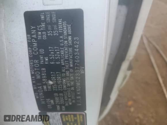 2007 Hyundai Entourage GLS with VIN KNDMC233776034423, listed as a Copart auction lot 61694055 with Not provided miles and Clean title. Bid and sale history available at DreamBid. Image 13.