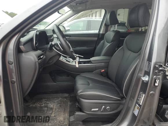 2024 Hyundai Palisade SEL с VIN KM8R44GE9RU684214, выставлен на аукционе Copart как лот 57749635 с пробегом 24 564 миль миль и Списание • Salvage title. История ставок и продаж доступна на DreamBid. Изображение 7.