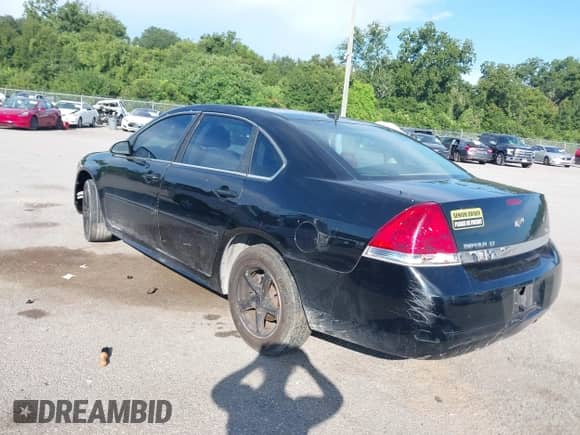 2011 Chevrolet Impala LT Fleet with VIN 2G1WG5EK4B1170973, listed as a IAAI auction lot 42947561 with 277,057 mi miles and . Bid and sale history available at DreamBid. Image 3.