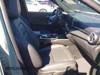 2025 Chevrolet Equinox AWD LT с VIN 3GNAXPEG2SL202494, выставлен на аукционе IAAI как лот 43330357 с пробегом Не указан миль и . История ставок и продаж доступна на DreamBid. Изображение 5.