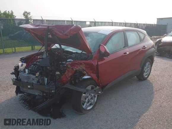 2025 Hyundai Kona SE с VIN KM8HACAB8SU252698, выставлен на аукционе IAAI как лот 42448614 с пробегом 4 182 миль миль и . История ставок и продаж доступна на DreamBid. Изображение 17.