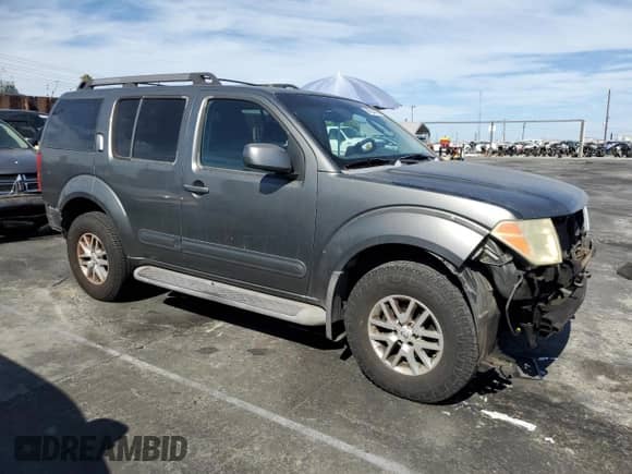 2005 Nissan Pathfinder LE с VIN 5N1AR18U75C767109, выставлен на аукционе Copart как лот 69884455 с пробегом 185 347 миль миль и Списание • Salvage title. История ставок и продаж доступна на DreamBid. Изображение 4.