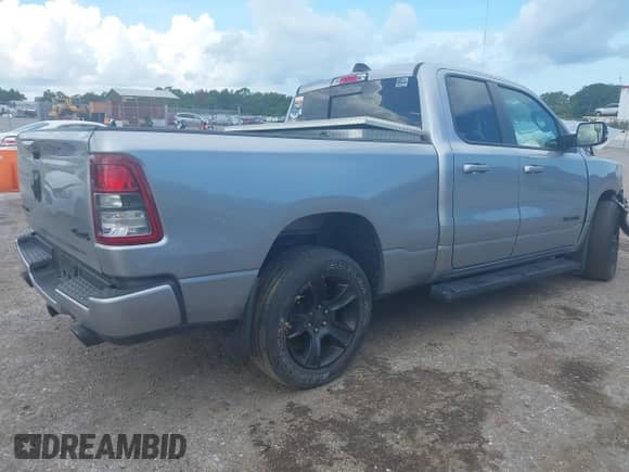 2022 Ram 1500 Big Horn with VIN 1C6SRFBT4NN445528, listed as a IAAI auction lot 42658272 with Not provided miles and . Bid and sale history available at DreamBid. Image 4.