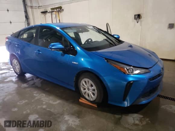 2020 Toyota Prius L Eco with VIN JTDKARFUXL3110965, listed as a Copart auction lot 81241595 with 94,776 mi miles and Clean title. Bid and sale history available at DreamBid. Image 4.