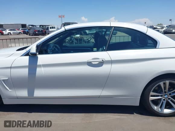 2018 BMW 4 Series 430i with VIN WBA4Z1C53JEC58568, listed as a IAAI auction lot 42866262 with 31,254 mi miles and . Bid and sale history available at DreamBid. Image 13.