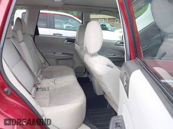 2011 Subaru Forester X Premium z VIN JF2SHADC9BG742436, wystawiony jako IAAI lot #42774895 z przebiegiem 218 696 mil mil oraz . Historia ofert i sprzedaży dostępna na DreamBid. Obrazek 8.