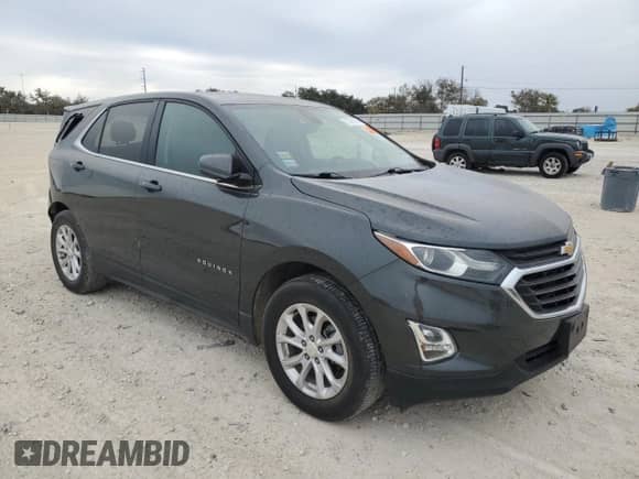 2019 Chevrolet Equinox LT with VIN 3GNAXJEV3KS643343, listed as a Copart auction lot 83396894 with 50,128 mi miles and Salvage title. Bid and sale history available at DreamBid. Image 4.