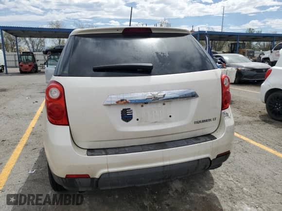 2015 Chevrolet Equinox LT z VIN 1GNALCEK3FZ124539, wystawiony jako Copart lot #69691915 z przebiegiem Nie podano mil oraz Nie do naprawy • Non repairable. Historia ofert i sprzedaży dostępna na DreamBid. Obrazek 6.